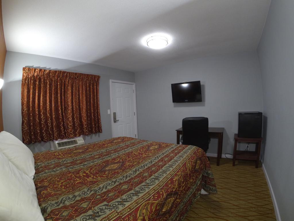 Cozy Rest Motel Дес Мойнс Стая снимка