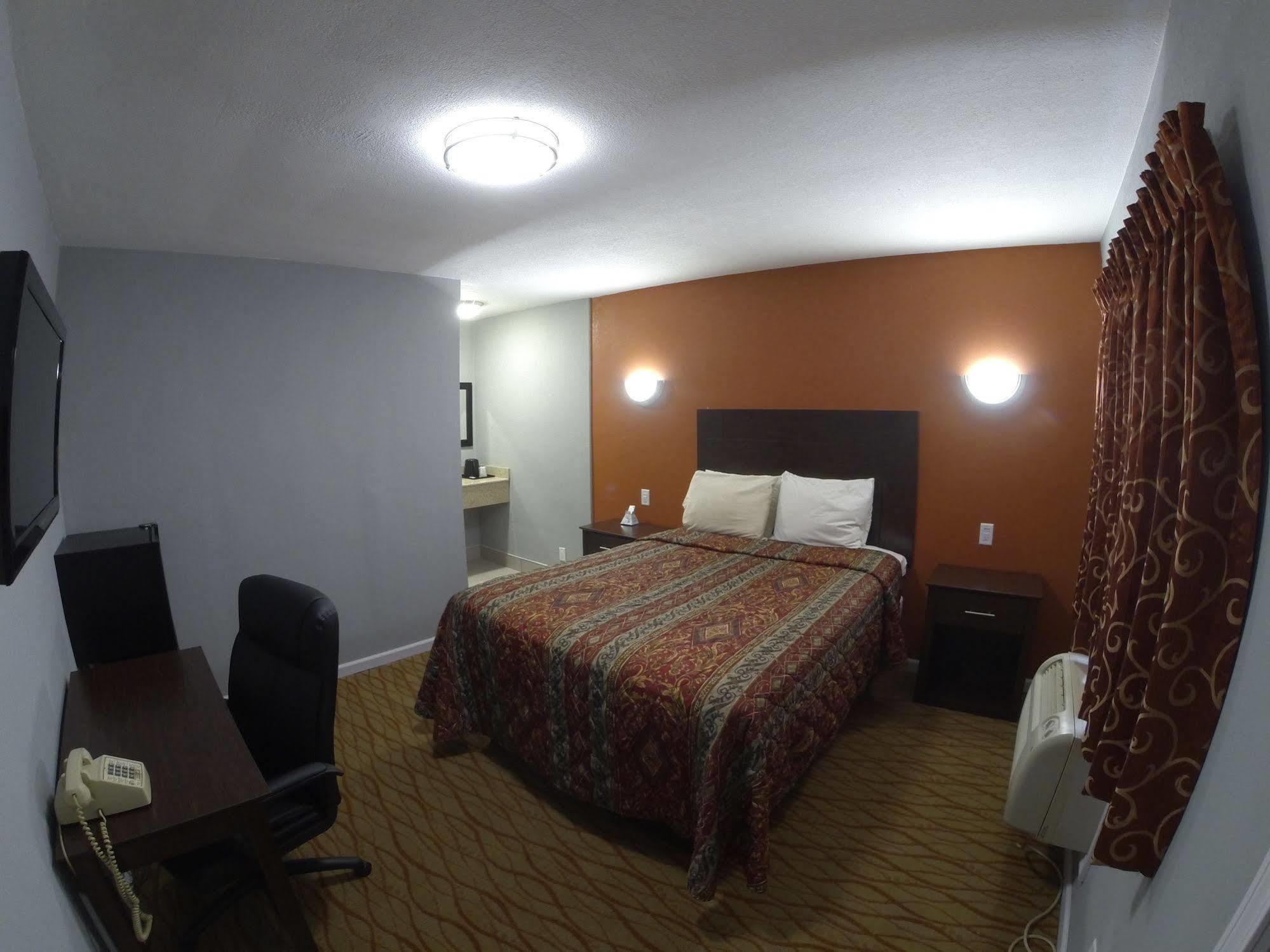Cozy Rest Motel Дес Мойнс Екстериор снимка